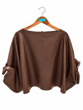 Blouse marron effet cuir col bateau