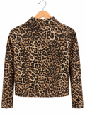Veste courte en jean imprimé léopard